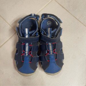 Boys cat and Jack sandals size 10